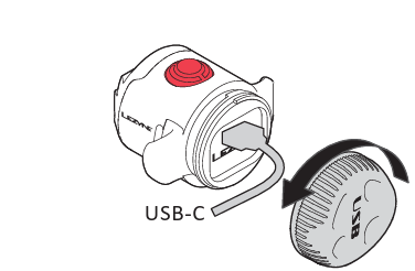 LEZYNE-74568-LED-FEMTO-USB-C-Series-Light-Use-fg 1