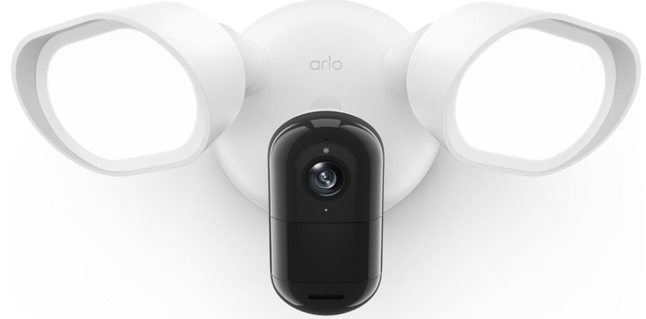 Arlo-FLW2001-100NAS-Wired-Floodlight-Camera-Product