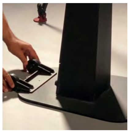 Diagram showing GT1 pedestal height, base, and layout dimensions