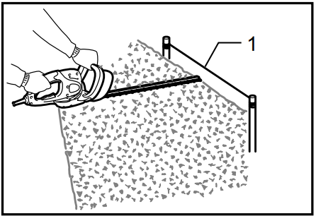 Makita-UH4261-420mm-Electric-Hedge-Trimmer-figure-12
