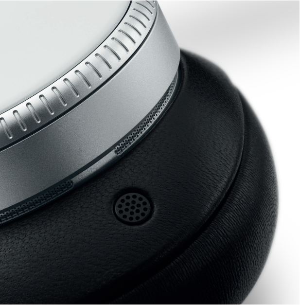 Bang-Olufsen-Beoplay-H100-Premium-Headphones-Fig-7