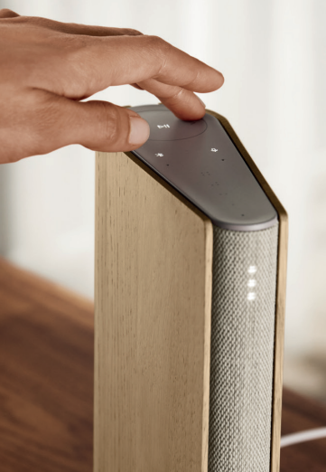 Bang-&-Olufsen-Beosound-Emerge-WiFi-Speaker-fig-1