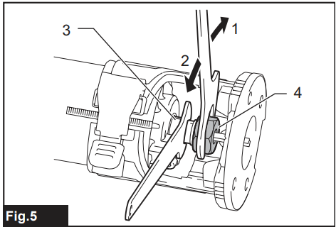 Makita-RT0702C-6mm-Electric-Trimmer-figure-5