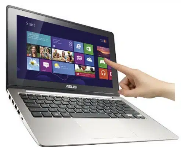 Black-Lines-On-Laptop Screen-Lenovo-Figure-28