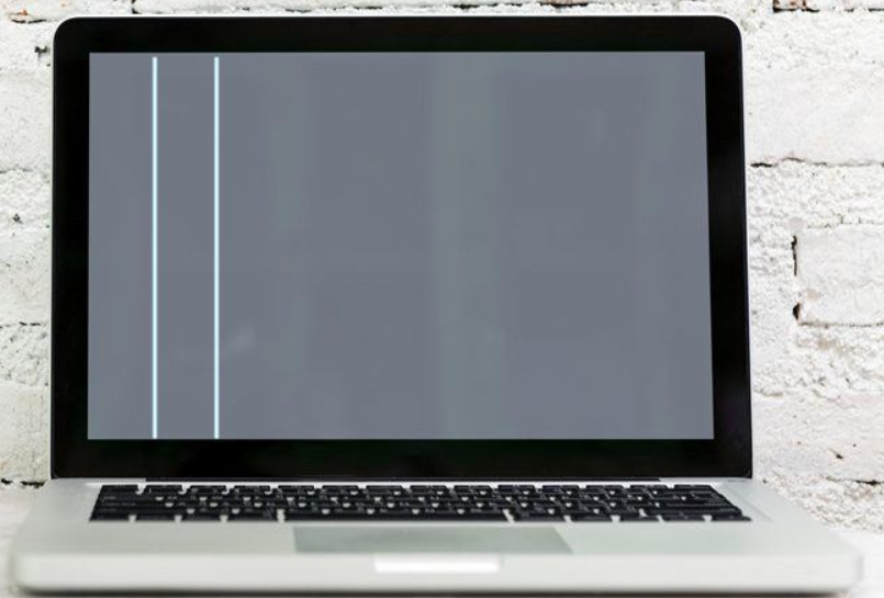 Black-Lines-On-Laptop Screen-Lenovo-Figure-8